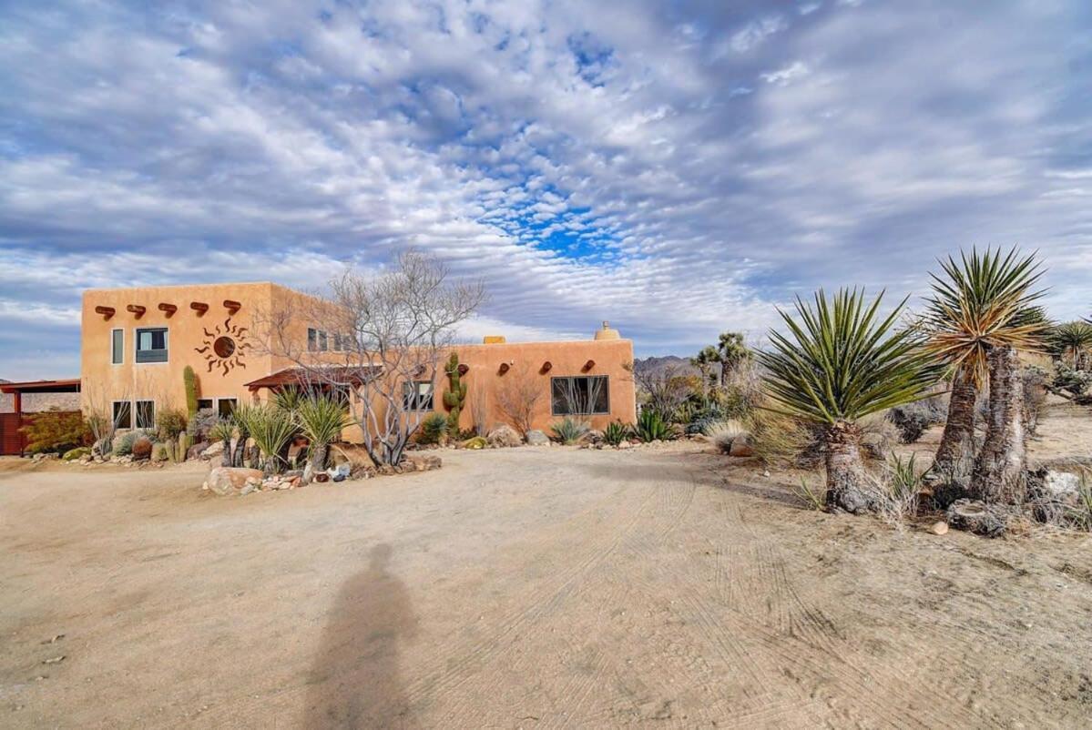Renovated Lodge - Room 3 With Pool Access Joshua Tree Luaran gambar